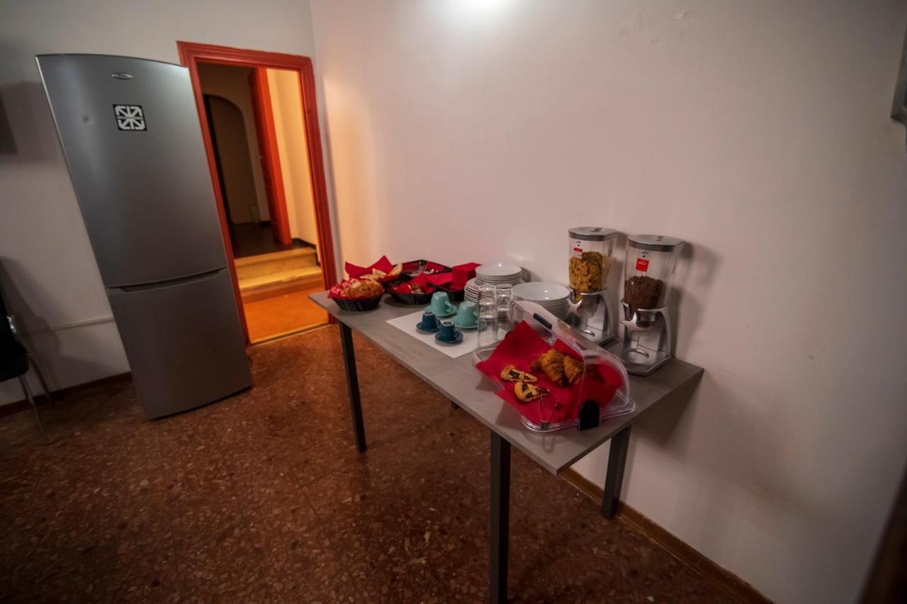 フィレンツェ Le Stanze Dei Ghibellini Bed & Breakfast エクステリア 写真